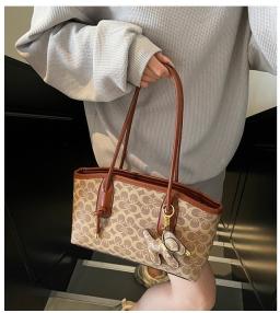 ZCJ1706 MOTIF O-big-1